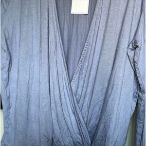 Prêt-a-portee rayon/cotton wrap long sleeve shirt